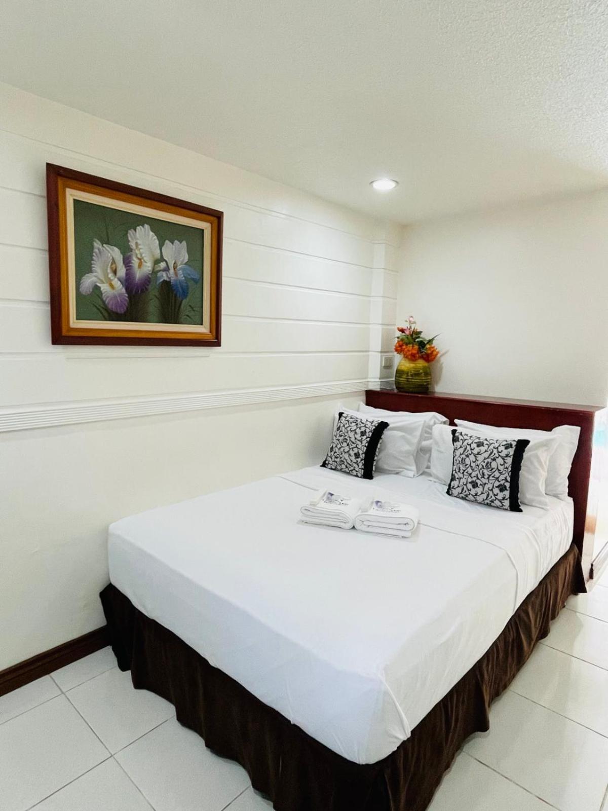 Loreland Farm Resort Антиполо Экстерьер фото