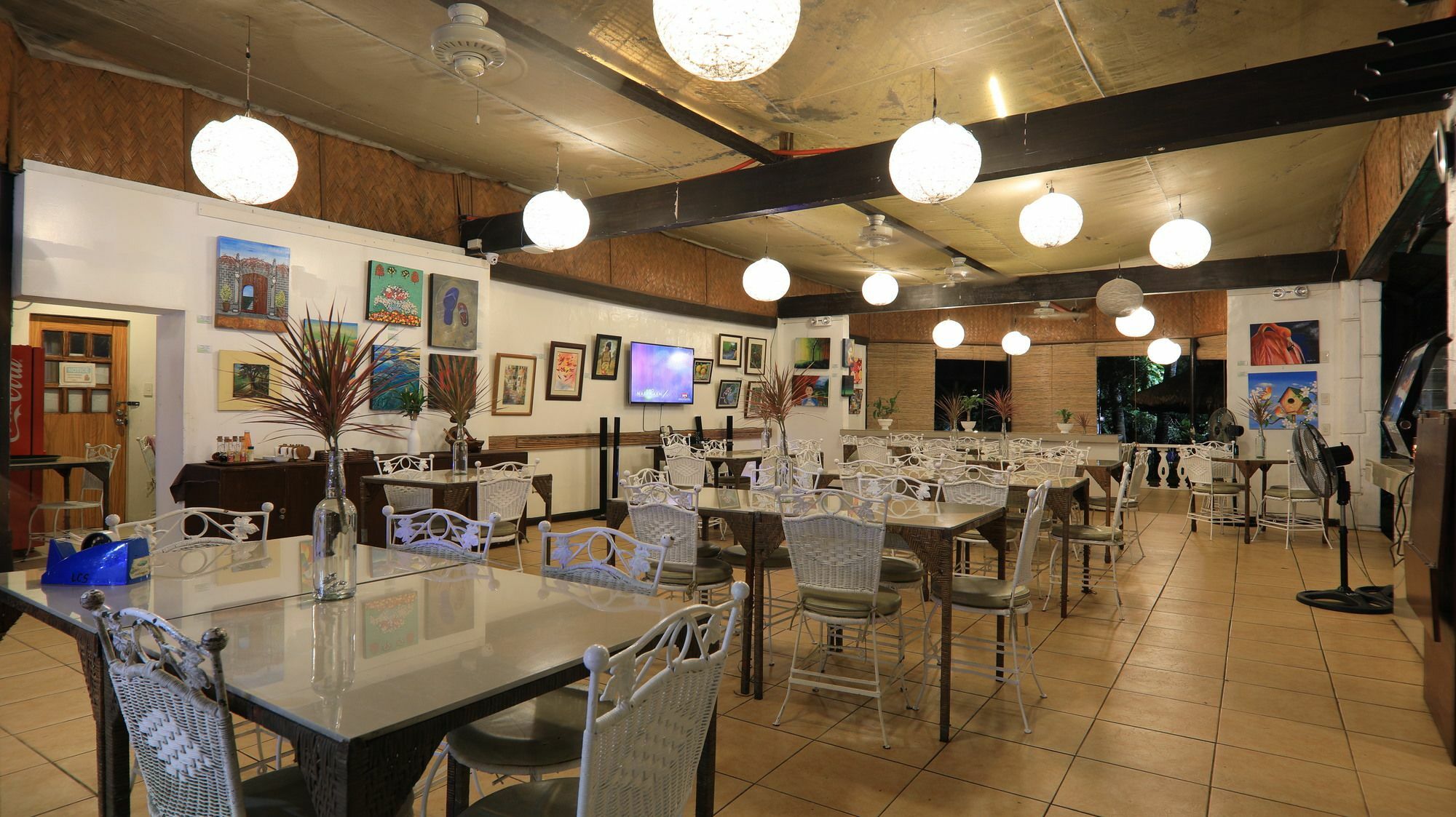 Loreland Farm Resort Антиполо Экстерьер фото